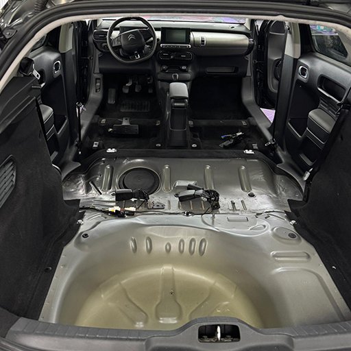detailing_int_dupa